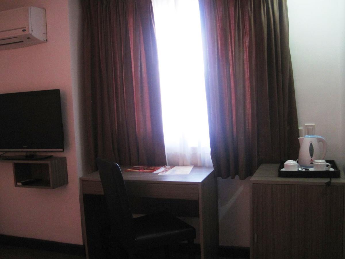 Tyche Boutique Hotel Legazpi Extérieur photo